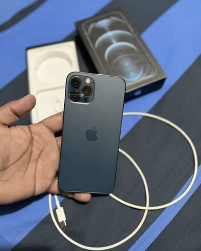 Apple iPhone 12 Pro