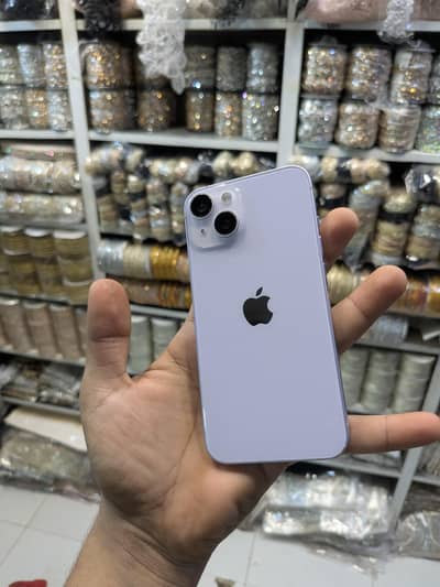 Apple iPhone 14