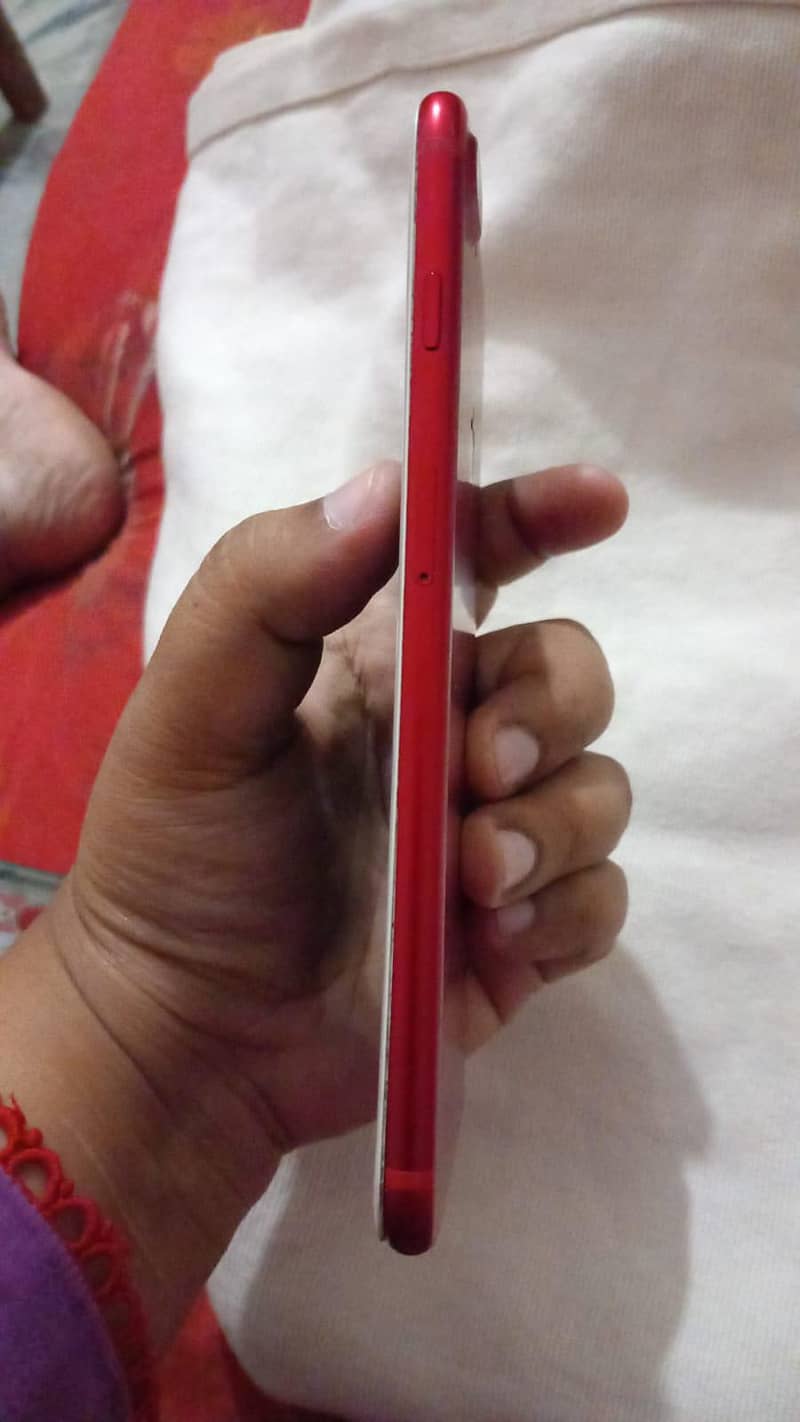 Apple iPhone 7 Plus 1
