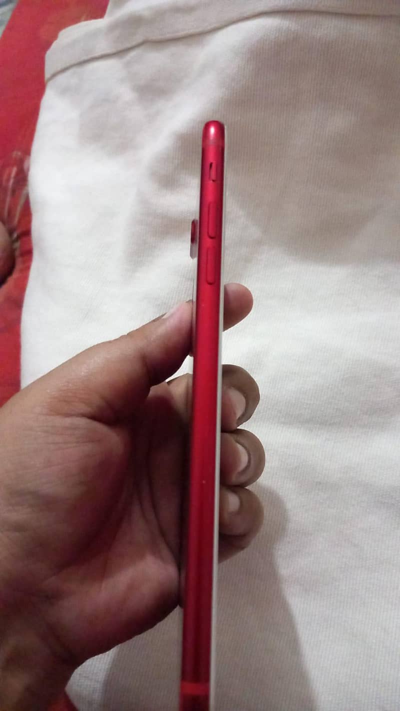 Apple iPhone 7 Plus 5