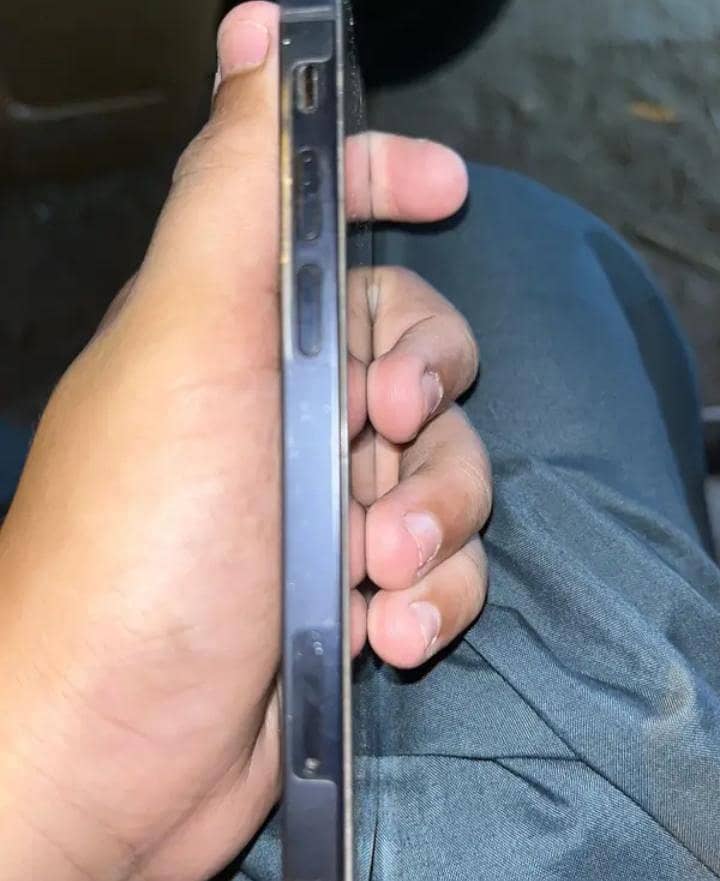 iPhone 12 mini 1