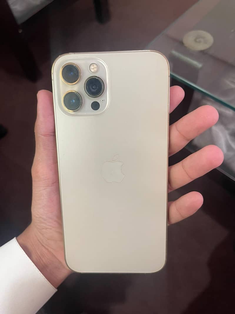 Apple iPhone 12 Pro Max 3