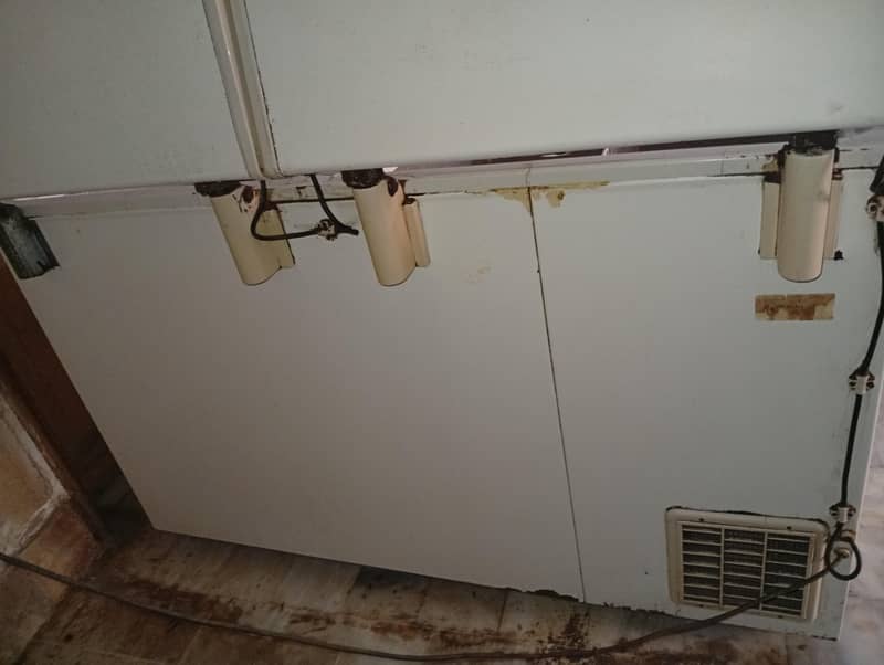 refrigerator 5