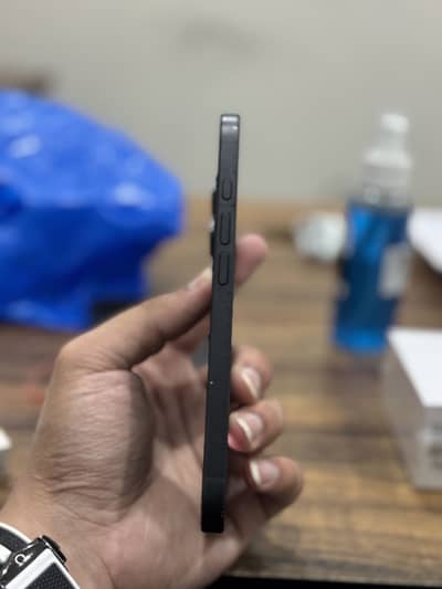 Apple iPhone 16jv