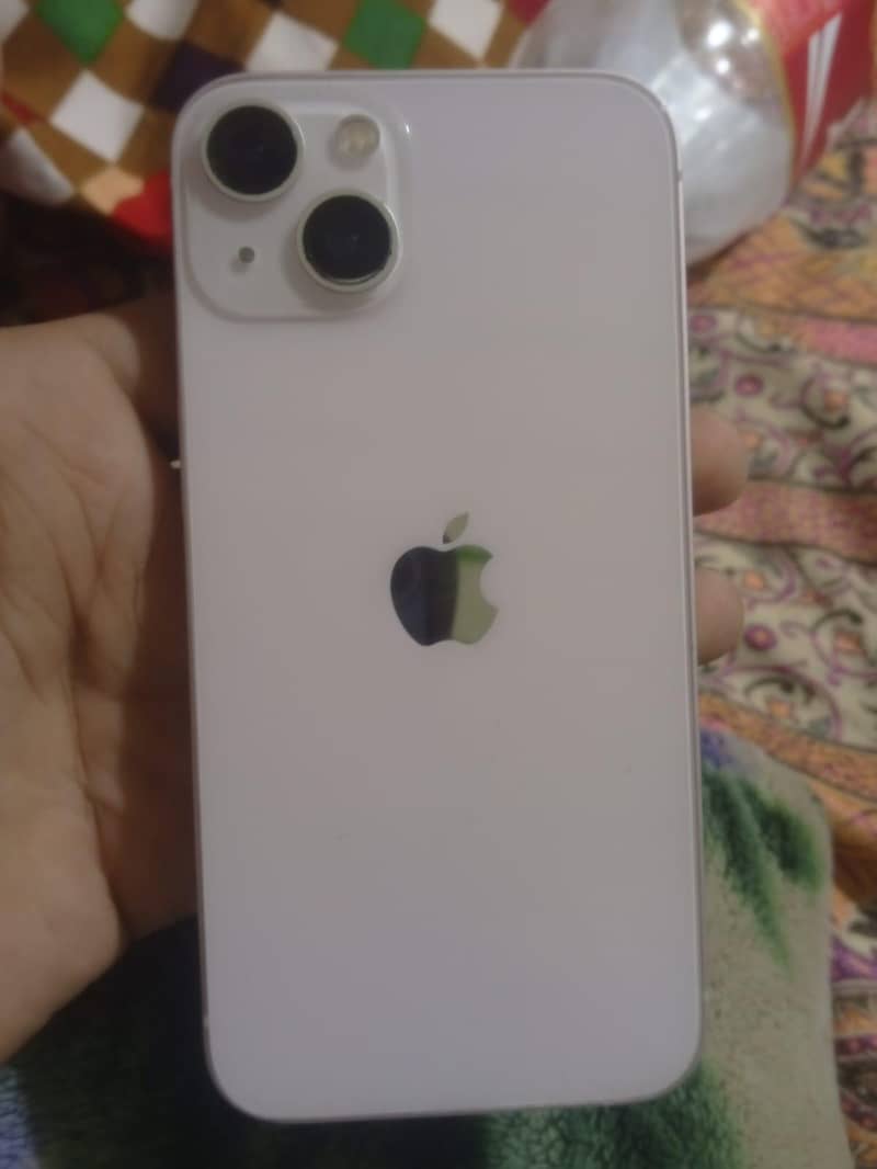 Apple iPhone 13 3