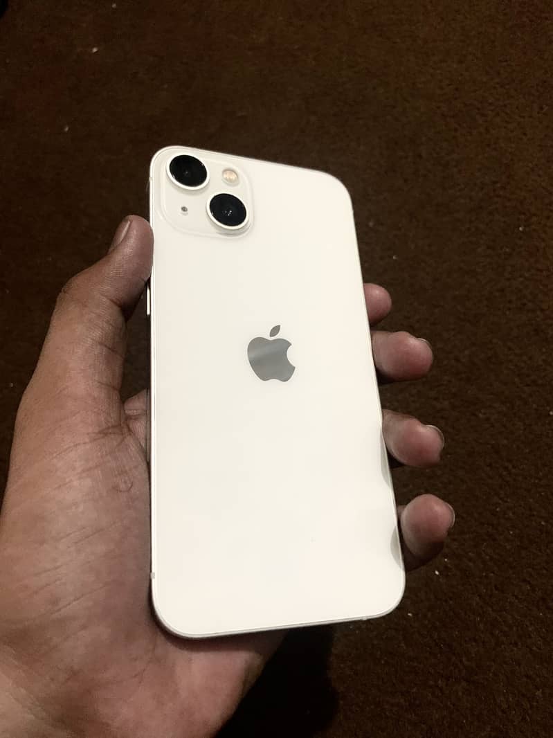 Apple iPhone 13 0
