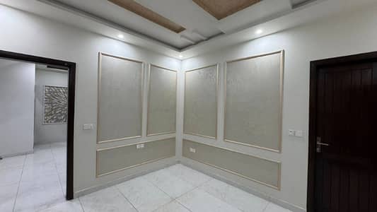 199 Sq Yards Villa Available For Sale
