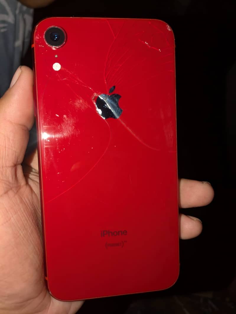 Apple iPhone XR 4