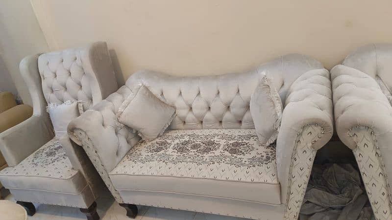 Sofa's 4