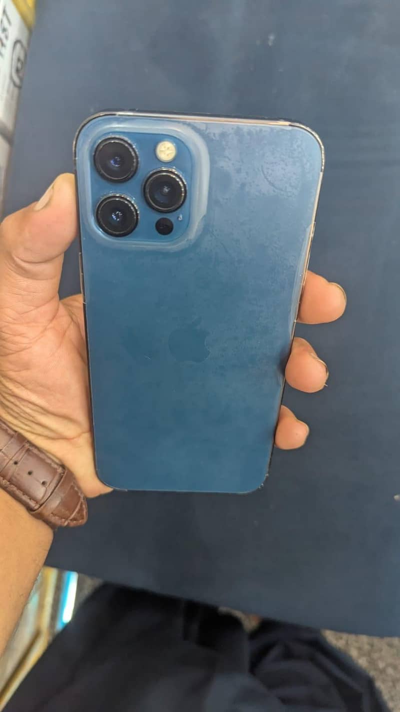 Apple iPhone 12 Pro Max 1