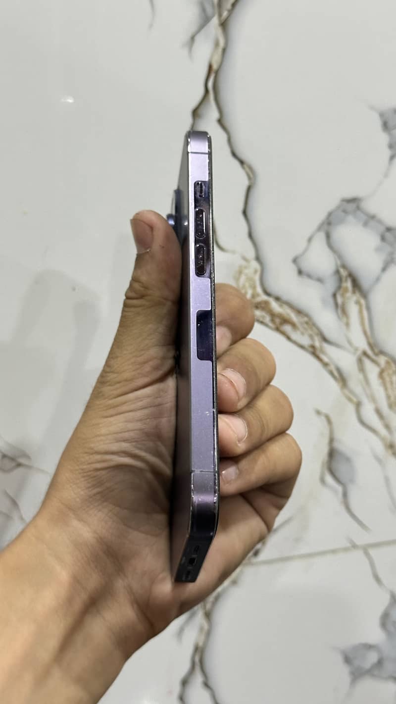 Apple iPhone 14 Pro 3
