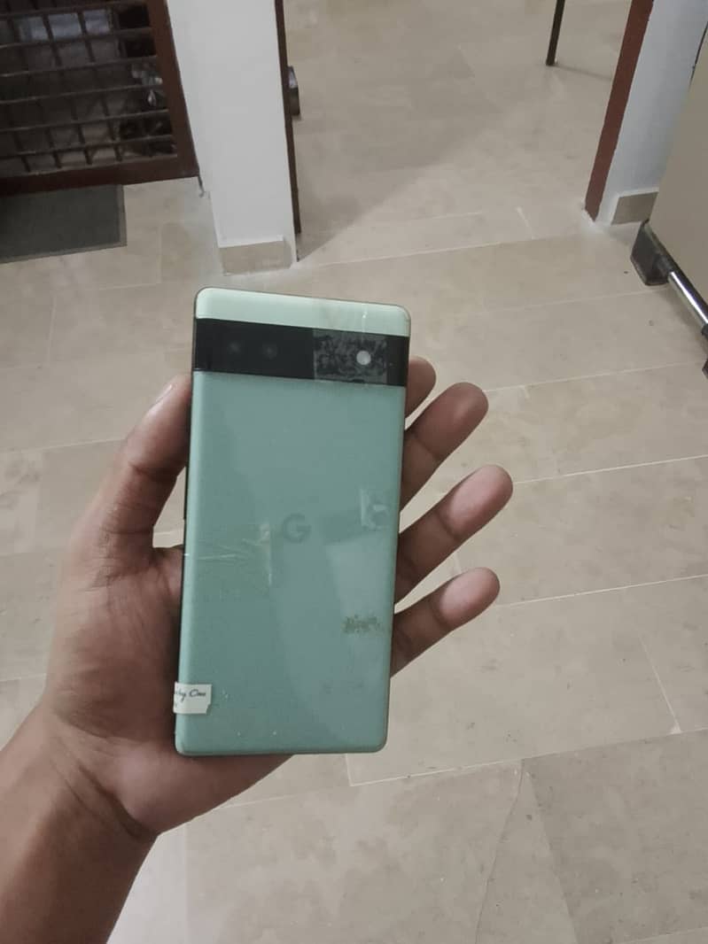 Google Pixel 6a 1