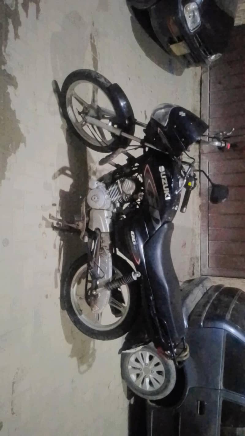 Gd 110 Suzuki 4