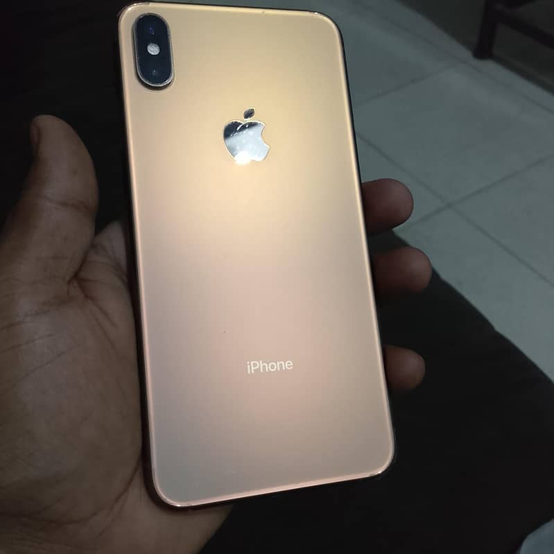 Apple iPhone XS Max 0