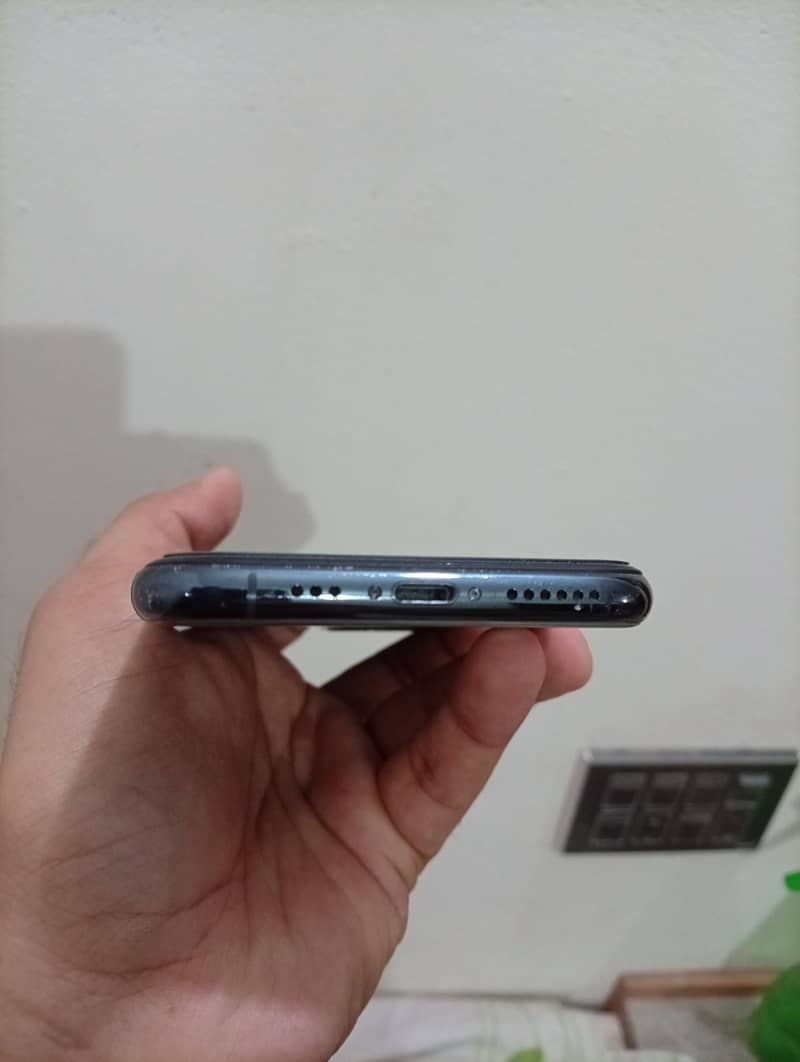 Apple iPhone 11 pro 3