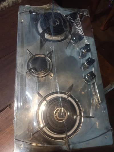 kitchen Stove almost new in low price