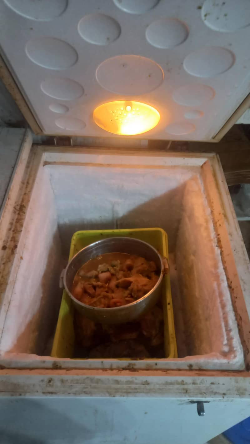 d freezer with nice condition 1