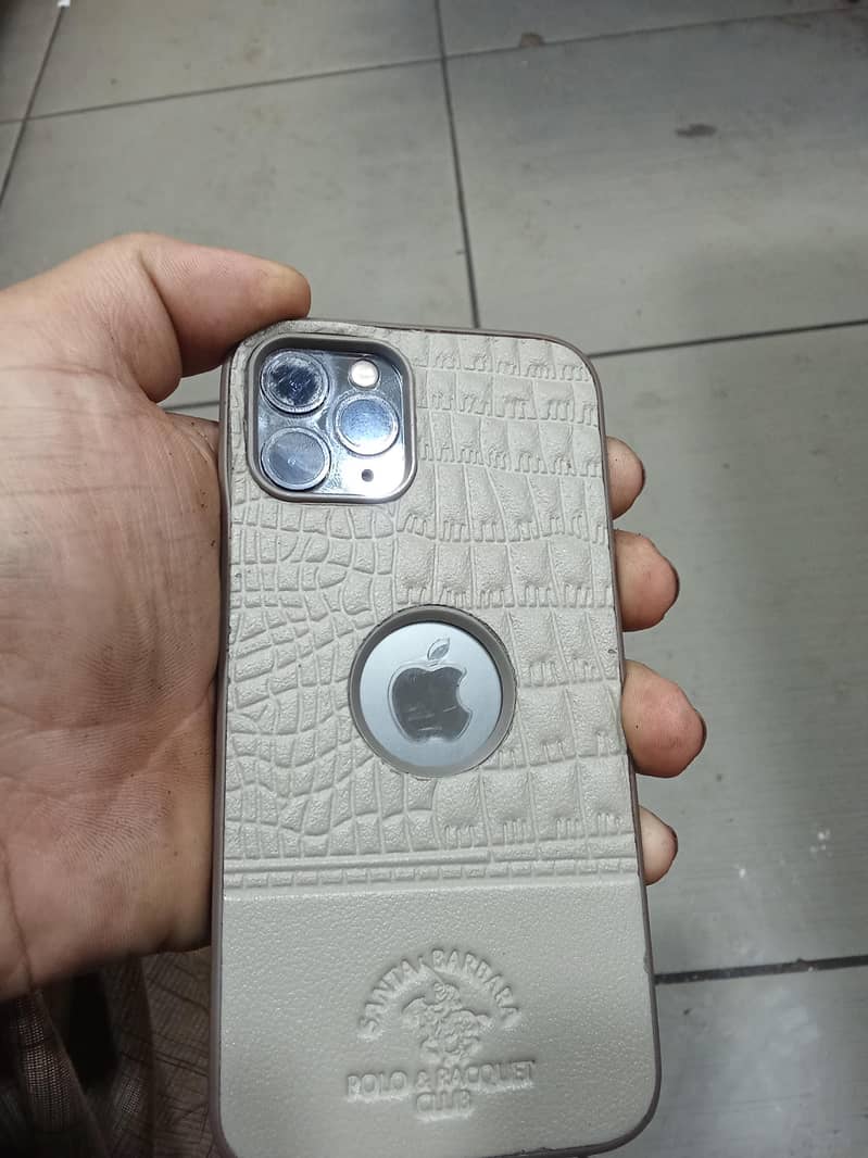 Apple iPhone 11 Pro 0