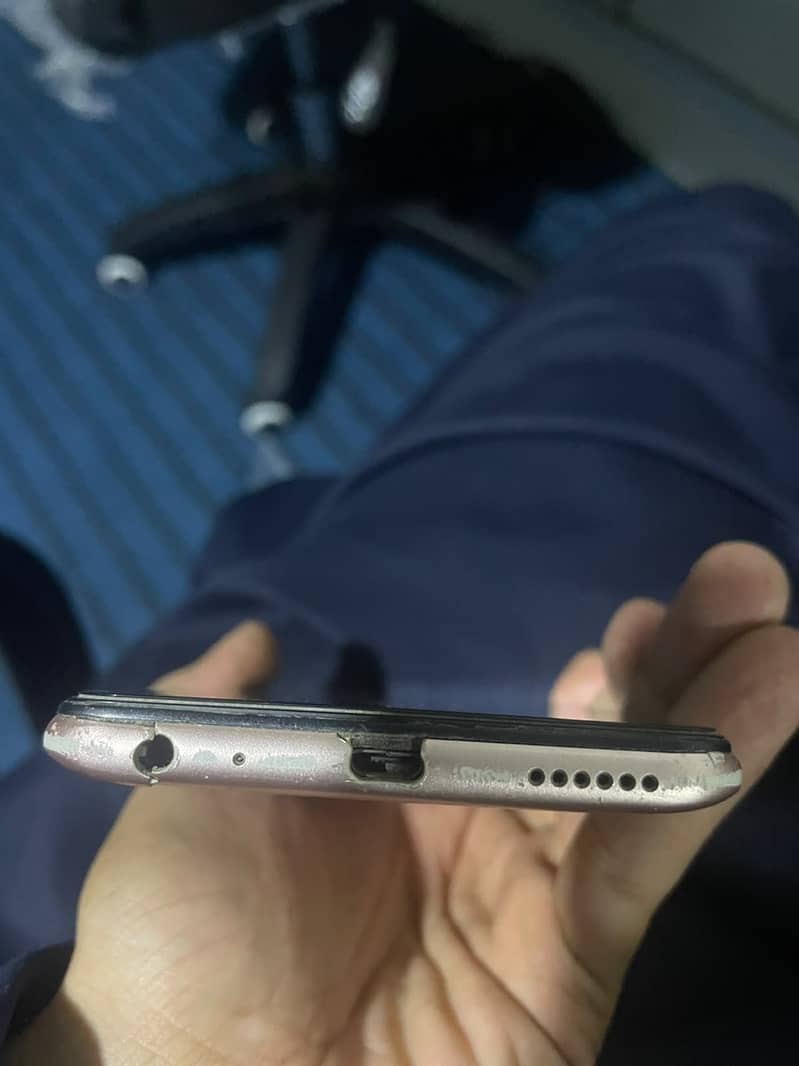 Vivo 1908 6