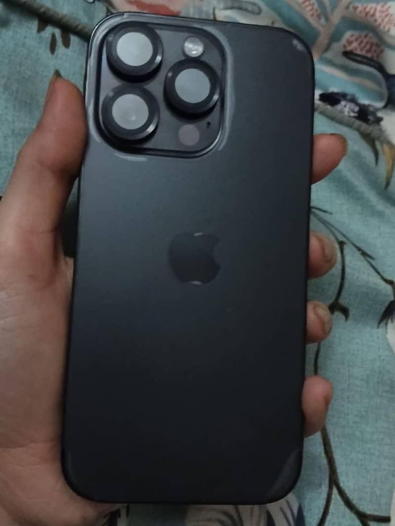 Apple iPhone 14 Pro 0