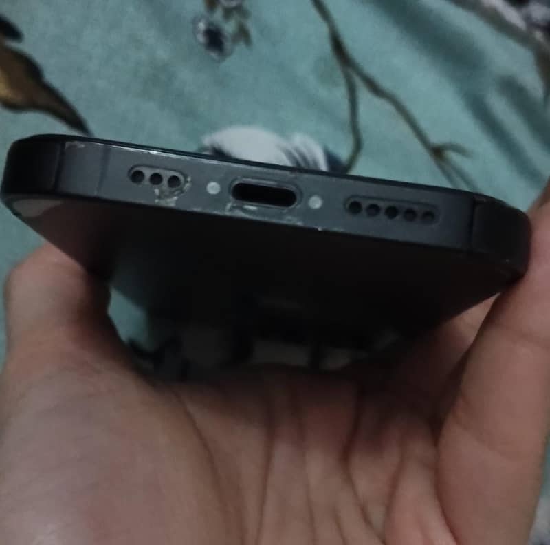 Apple iPhone 14 Pro 3