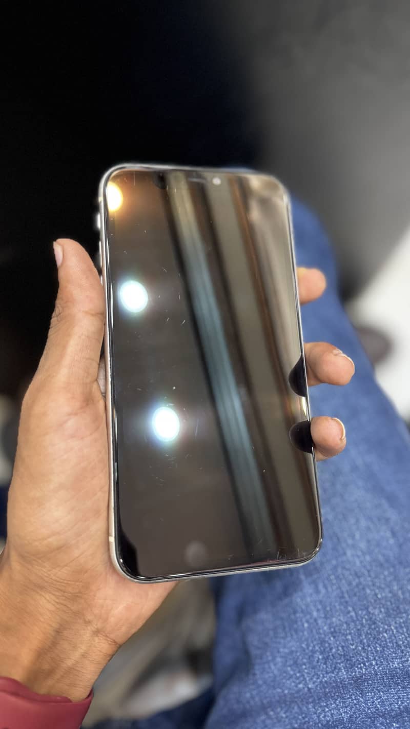 Apple iPhone 11 1