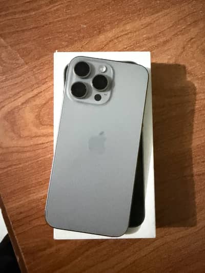 Apple iPhone 15 Pro Max jv