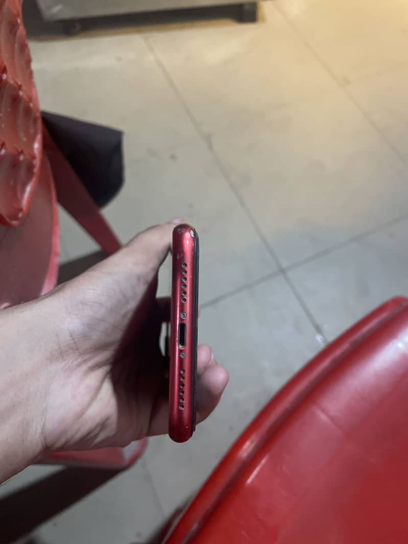 Apple iPhone 11 0