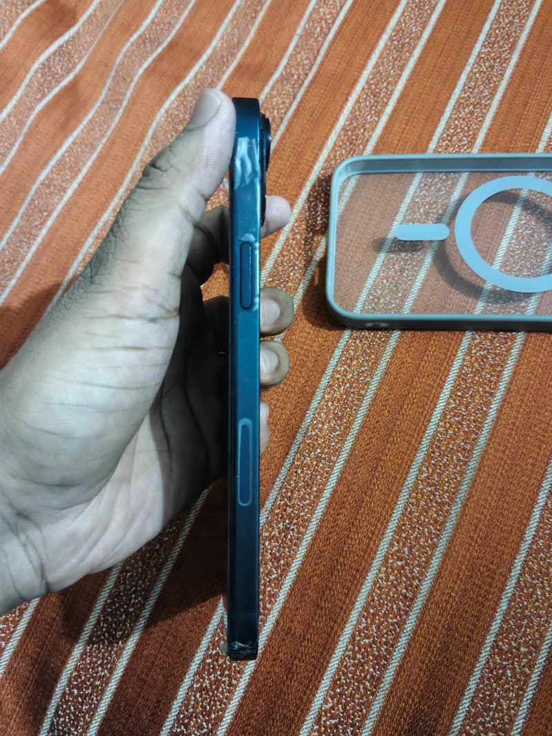 Apple iPhone 14 plus jv 4