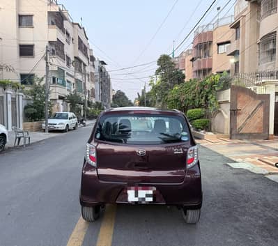 Daihatsu Mira 2015