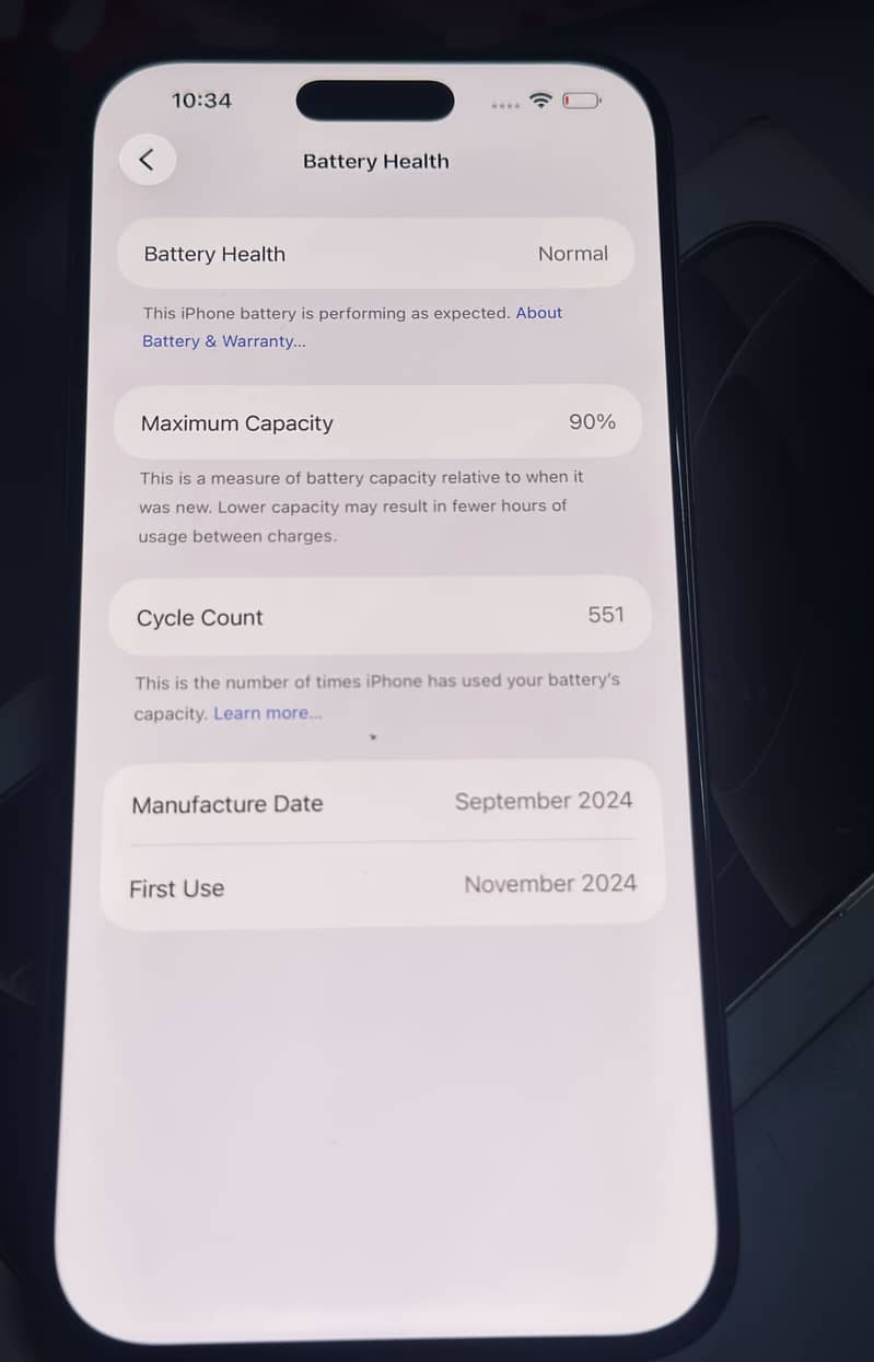 Apple iPhone 16 Pro Max 2