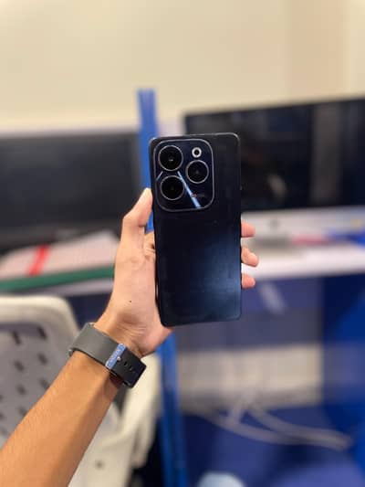 Infinix Hot 40i