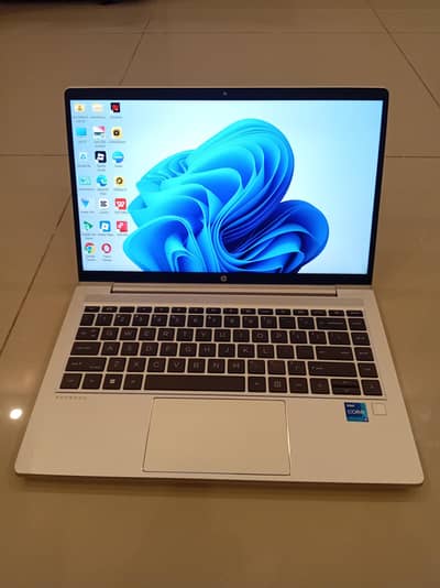 HP probook 440 g8 i7 11gen