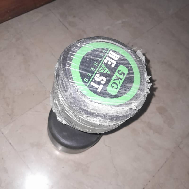 2 dumbells 5kg each 1