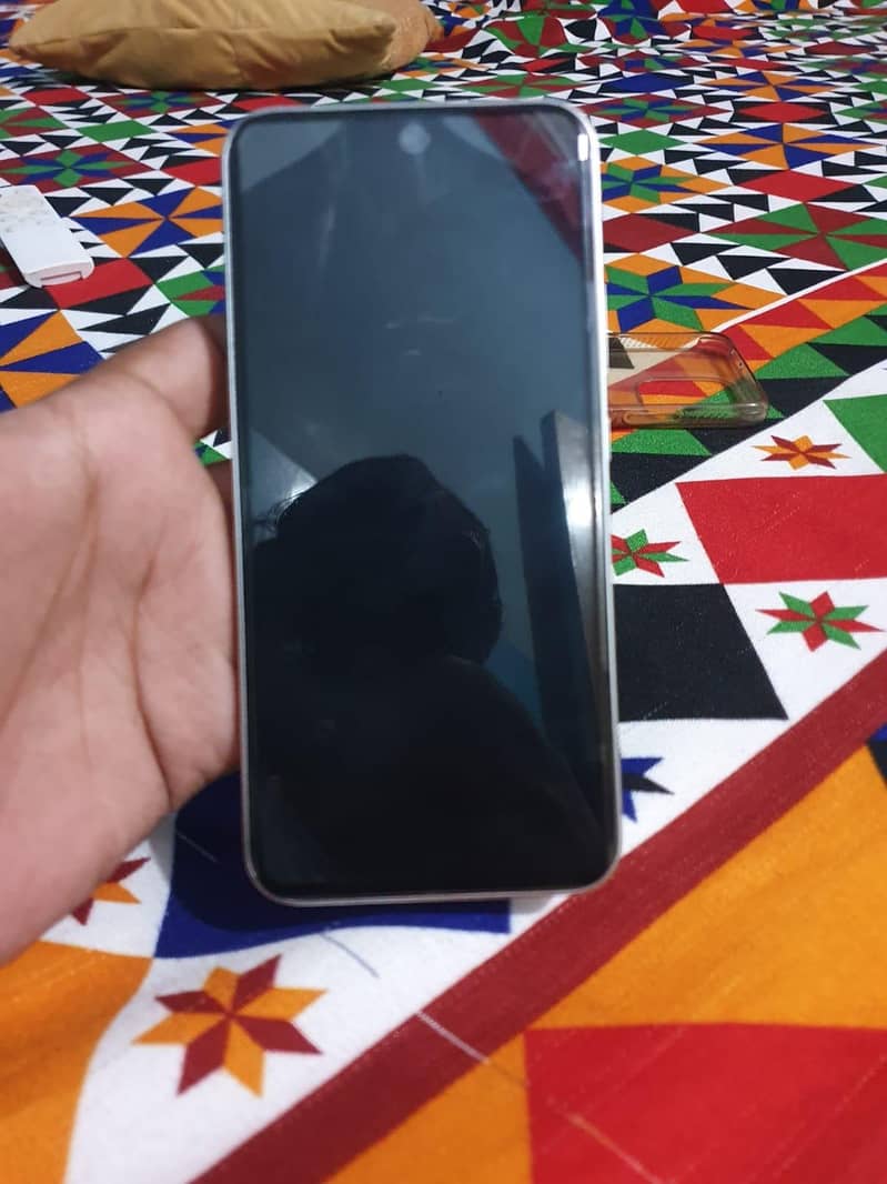 OPPO A6s 2