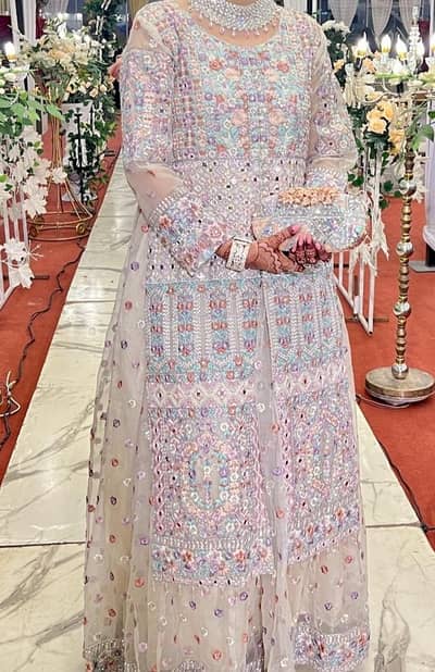 Elegant Pakistani Bridal Maxi  for Sale 20k