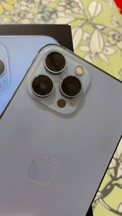 Apple iPhone 13 Pro Max with box Non pta