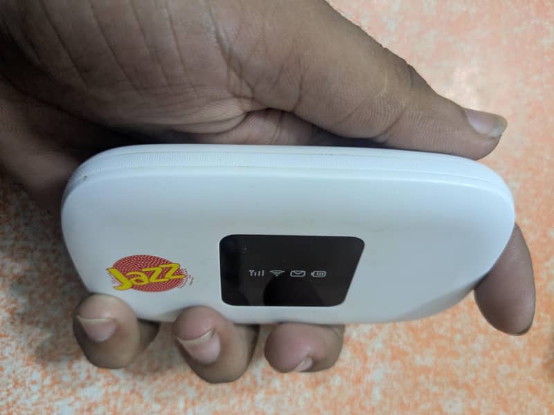Jazz 4G Device 3