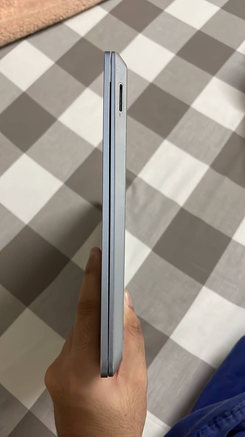 Microsoft Surface Go 7