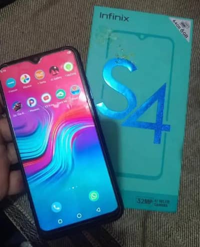Infinix S4 good battery 6/64 fast phone