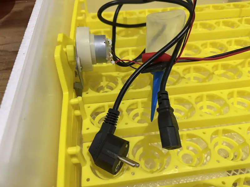Incubator for Sale – Brand New, Unused 48-Egg — photo 5