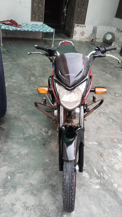 Honda CB 125 F