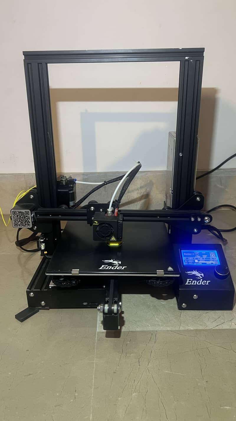 3d printer Ender 3 upgraded 0