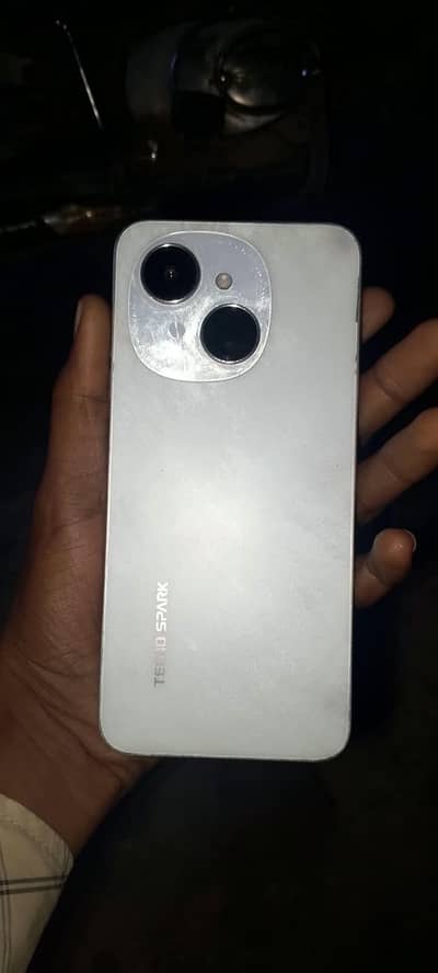 Tecno Spark Go 1