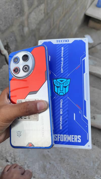 Tecno SPARK 30 Pro