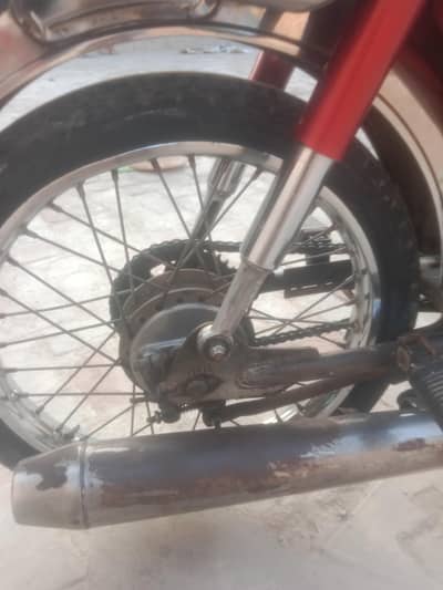 2006modal cd 70 all ok koi kam nahi hone wala