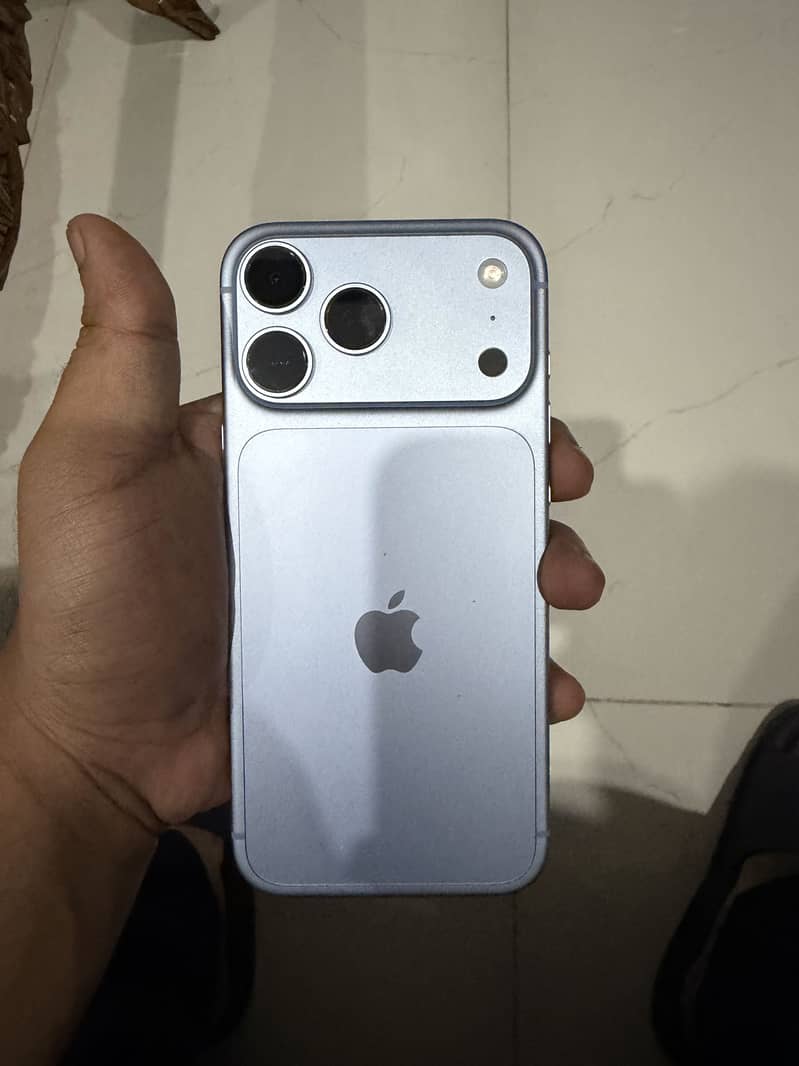 Apple iPhone 18 Pro Max 5