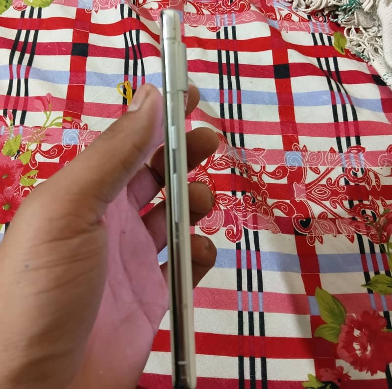 Google Pixel 7 Pro 4