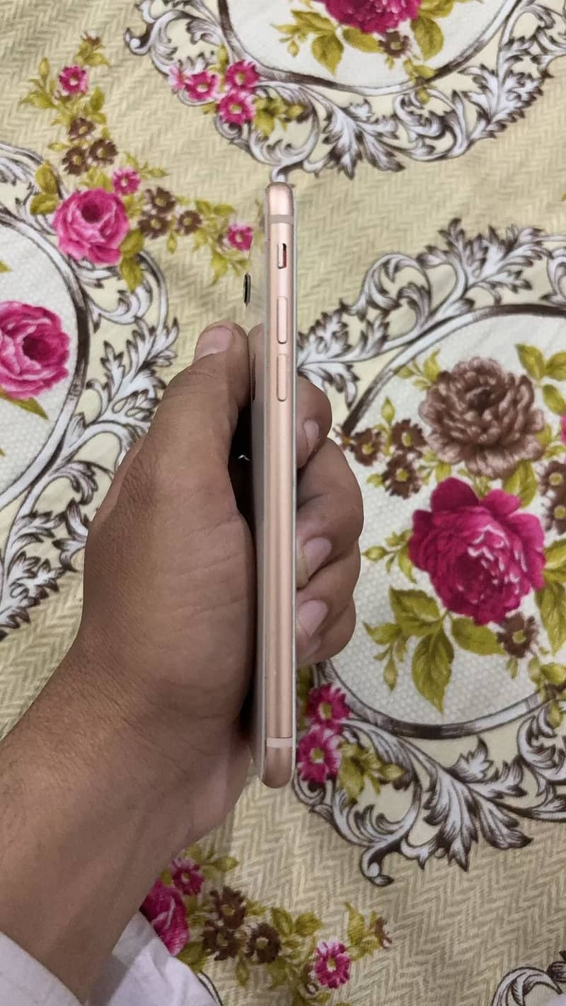 iphone 8 3