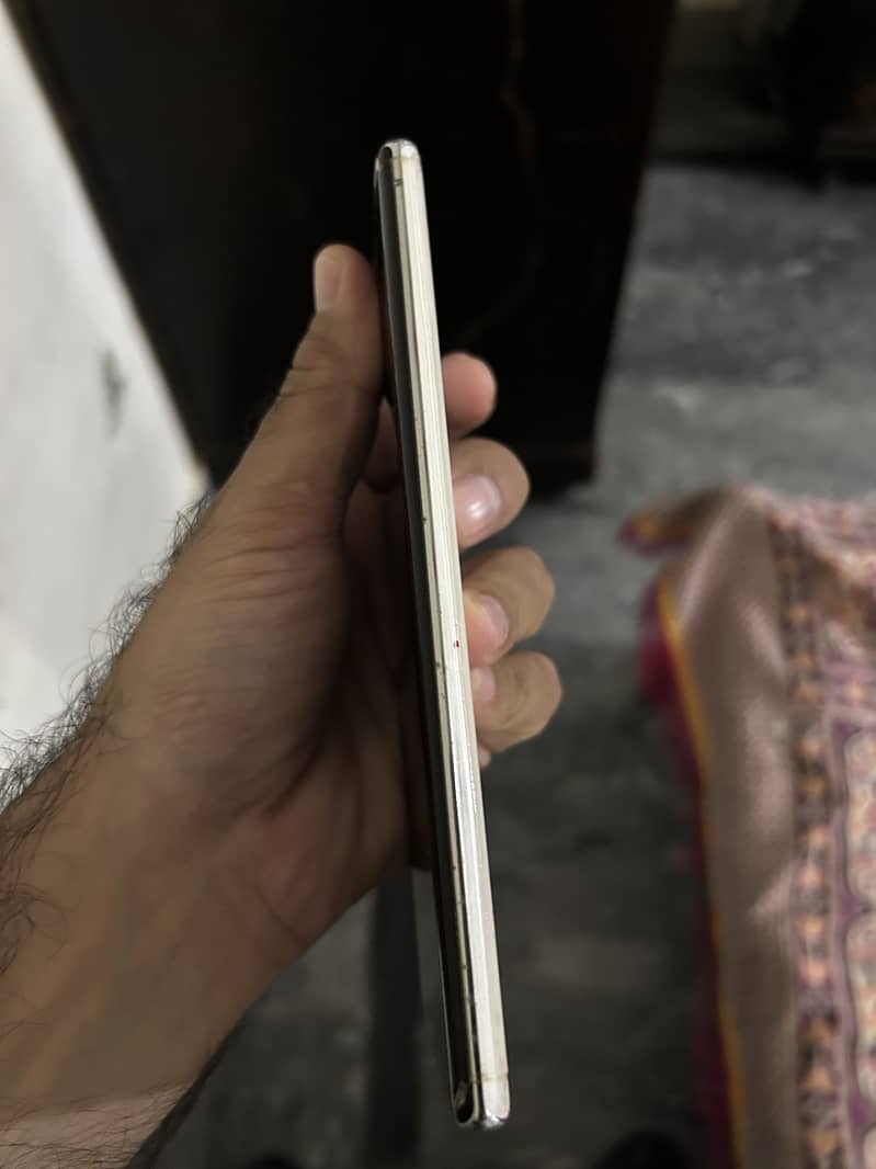 Samsung Mobile Note 10 Plus 3